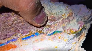 Miners Strike Olympic Crystal Opal In Coober Pedy!