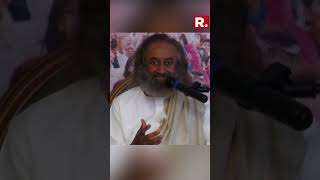 Sri Sri Ravishankar Reveals His ‘Secret Talk’ With ISRO Chief: 'Before Landing…'