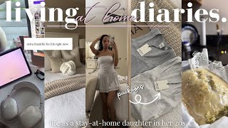 WEEKLY VLOG 🎧🩰— opening packages, bake with me, coloring, slow days at home (stay-at-home daughter)