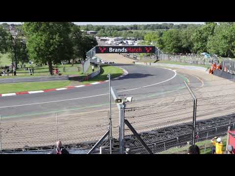 EuroNASCAR 2 RACE 1 - At Brands Hatch Naska overtakes for the win!