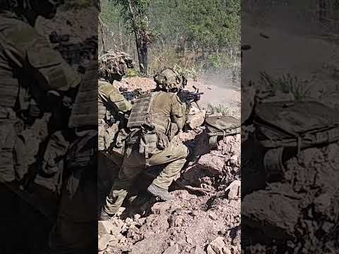 Firing LSW's on exercise | New Zealand Army