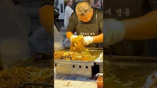 Seoul street food #mukbang #korea #seoul #seoultrip #streetfood #seoulwalk