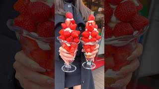 果物屋が作る高さ30cmの巨大いちごパフェ🍓厳選したあまおう1パック以上を贅沢に使って作ってある！ #京都グルメ