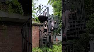 BRICK YARD 33 1/3美軍俱樂部