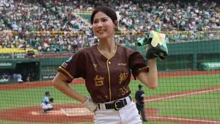 これぞ芸術！台湾一の美女チア 林浠がタオルで魅せる究極の応援💃#台湾チア #WingStars #台鋼雄鷹 ＃林浠＃王柏融#チアリーダー#王柏融#チアリーダー#プロ野球