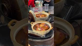 廈門姜母鴨～噴香 姜母+鴨？ 母鴨+姜 ？？？ 反正究匠好吃勒
