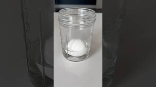 Peel a boiled egg in seconds with a jar 🥚! #kitchenhacks  #egghack #quicktips