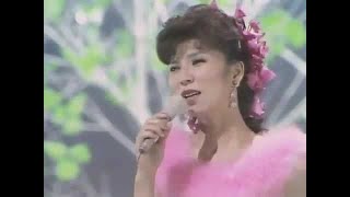八代亜紀 (Yashiro Aki) ━ 北国の春