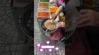 越南-胡志明市-81大樓-街邊必吃美食Banh trang nubng 中翻叫。吃宣紙 #越南#胡志明市#南越#米其林#甜點#咖啡公寓