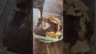 🤌🏻10 MINUTE BISCUIT PUDDING 🤌🏻 HOME MADE CHOCOLATE PUDDING #shorts