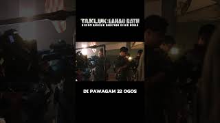 Fuhhh memang real tau senjata-senjata yang diorang guna dalam filem TAKLUK ni! #takluklahaddatu