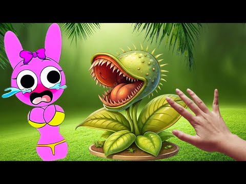 😱 OMG poor Pinki rescuing Pinki from the flytrap (real life Sprunki)