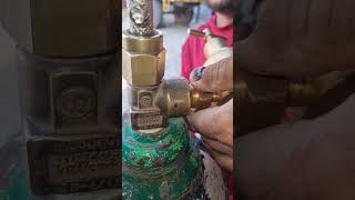 oxygen cylinder #welding #weldingclass #metal #automobile #grinding #satisfying #welder