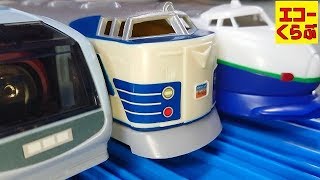 プラレール 寝台特急の583系はつかり＆スーパービュー踊り子の旧色251系とニュー200系新幹線で遊びました！子供向けおもちゃ動画 echoechoclub