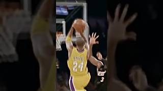 “Classic Duel: Kobe Bryant vs Dwyane Wade” #kobebryant #dwyanewade #nbaclassic #nbarivalry #nbaespn