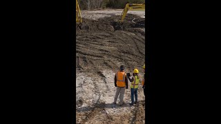 Komatsu 3D machine guidance: smarter excavation for every operator 🚜💡 #construction