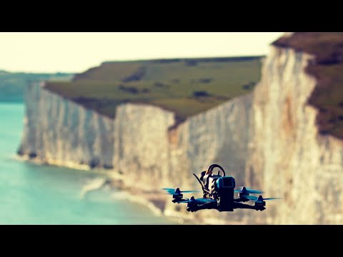 Cliff edge warning⚠️🌊and sea skimming - TBS Source One ~ FPV Freestyle