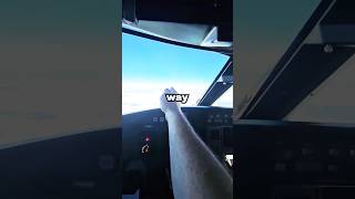 Plane Flying Diagonally! ✈️