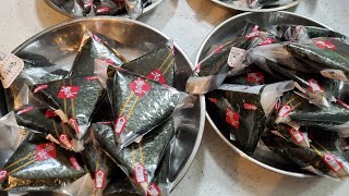 Triangular Kimbab(Japanese Rice Ball) 三角紫菜包饭团