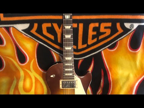 Chorus - Outro too #BARK AT THE MOON!!! 🤘🏻￼Thats a tough riff to pull off especially with no amp!!!