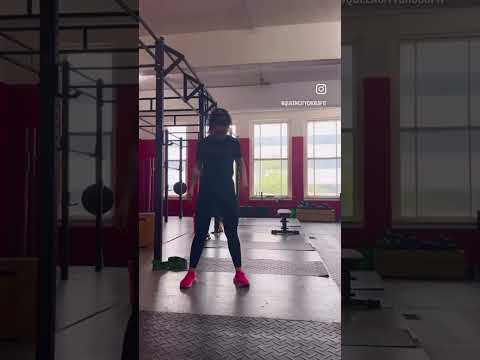 Queen City Coach Lindsey with 3 Hip Mobility movements to unlock those stiff hips.