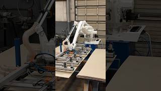 ABB IRB 660 in action at our 7lab 🦾 #abbrobotics #7robotics