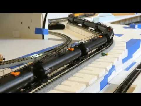 Update 5: UP Coastal Sub, Cuesta Grade.  Athearn 12 tank car set!