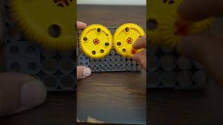Cogwheel (gears) Motion: Opposite Rotation Explained | DIY Gear Mechanism #linkagemechanism