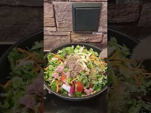 Quick Dinner Noodles recepie with ready made snack salad available at Edeka