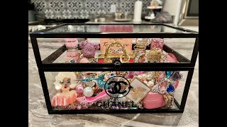 What's in my "Get to Know me Better" Glass Case Box.