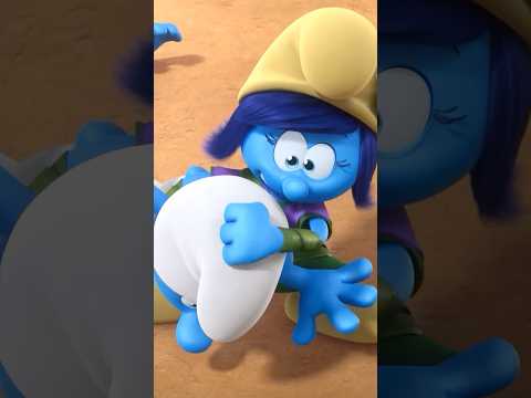 Girl Smurfs WINNING against boy Smurfs! 🩵 | The Smurfs #shorts