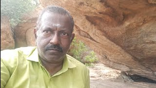 சமணர்கள் படுக்கை நாமக்கல் மாவட்டம் திருச்செங்கோடு அருகில் பிள்ளைதின்னி கரட்டில் அமைந்துள்ளது நன்றி.