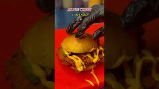 Chennai’s recent talk of the town😍 #musttry #samsfooddiariez #annanagar #burger #chennaifoodspots