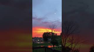 Sunset diaries #sunset #sunsetview #sky #skylights #viral #shortsviral #trending #homevlog #blog