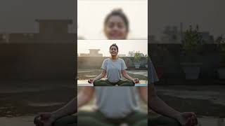 Teaching yoga in Rain #yogamaster #yogatrainer #yogagirl #yogainrain #foryoupage #yogapractice