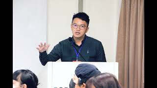 顯而育見：大學雙語教育的實踐與挑戰