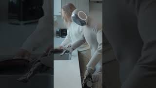 O Futuro Chegou! 🤖🍽 Neo Gamma na Rotina! #fyp #donadecasa #cozinha