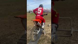 Perfect start!? #motorcycle #motovlog #motocross #professional #skills  #live #life #fyp #shorts