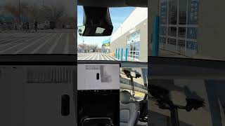Tesla FSD v13.2.1 - Front Door Service #adas #smartsummon #robotaxi #teslafsd #teslaai #elonmusk