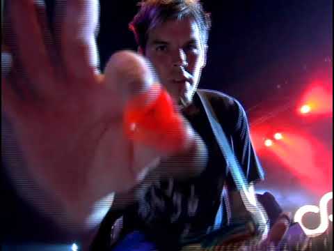 Hoobastank - Crawling In The Dark (live)