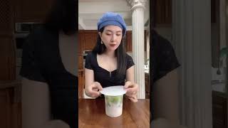 #健康养生 #健康饮品 羽衣甘蓝的味道跟抹茶很像，很喜欢这个替代品，同时还能清肠排毒，真是个不错的好东西。姐妹们可以入手试一下 | 健康 | 中医 | 养生