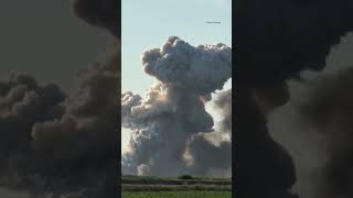 Fireworks warehouse in California goes up in smoke #national #ugc #fireworks