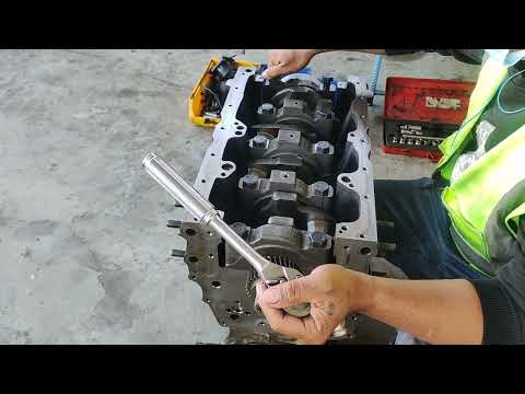 caterpillar engine 428C crankshaft fitting