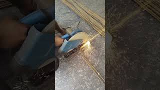 Iron Rod Cutting Process #pipe #pipelining #airconditioning #english #coolingsolutions  #machine