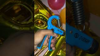 Handgripper exercise this gadget help to build veins better than other gadgets #fitness #fitgym #gym