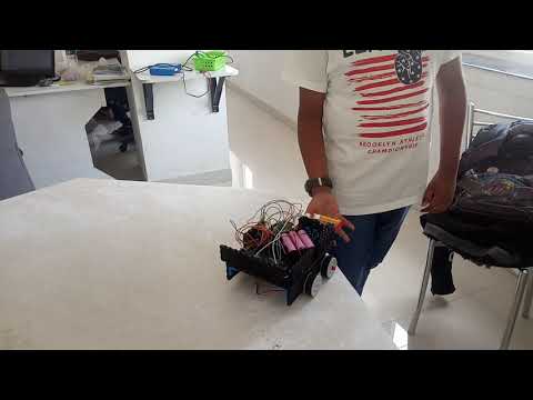 Edge avoider robot using arduino