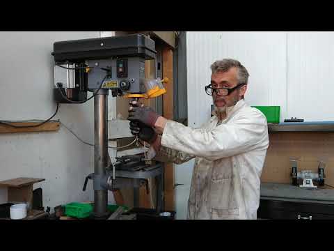 Drill sharpening - a comment by Ralph Hosier
