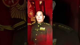 这两位人物，一位曾是国军的“空军统帅”，另一位则是“陆军首领“   #老照片 #孙立人 #蒋介石