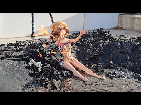 Torching a Barbie Pink Tastic Doll: The Ultimate Meltdown Experiment!