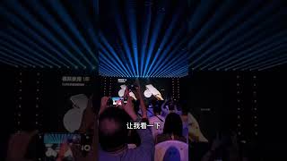 卢伟冰称小米MIX Flip2 折痕碾压华为 PuraX ！ #小米 #华为 #卢伟冰 #mixflip2 #折叠屏